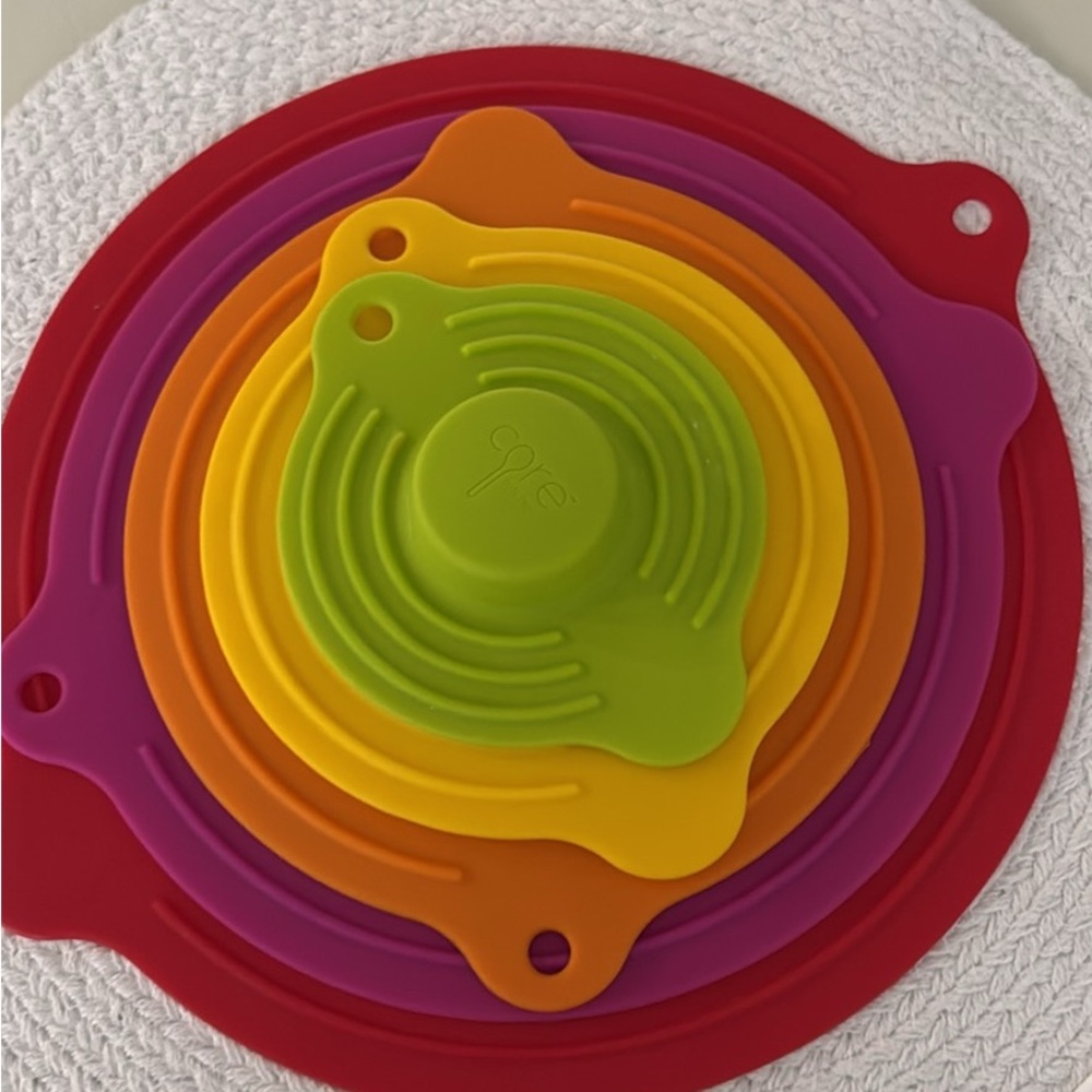 Core Silicone Lid Set in Multicolor